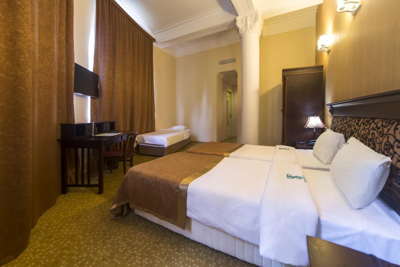Legends Tskaltubo Spa Resort Bagian luar foto