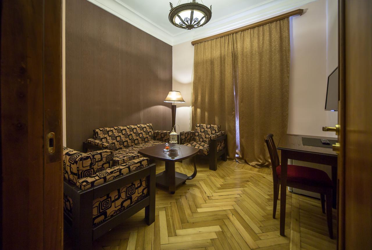 Legends Tskaltubo Spa Resort Bagian luar foto