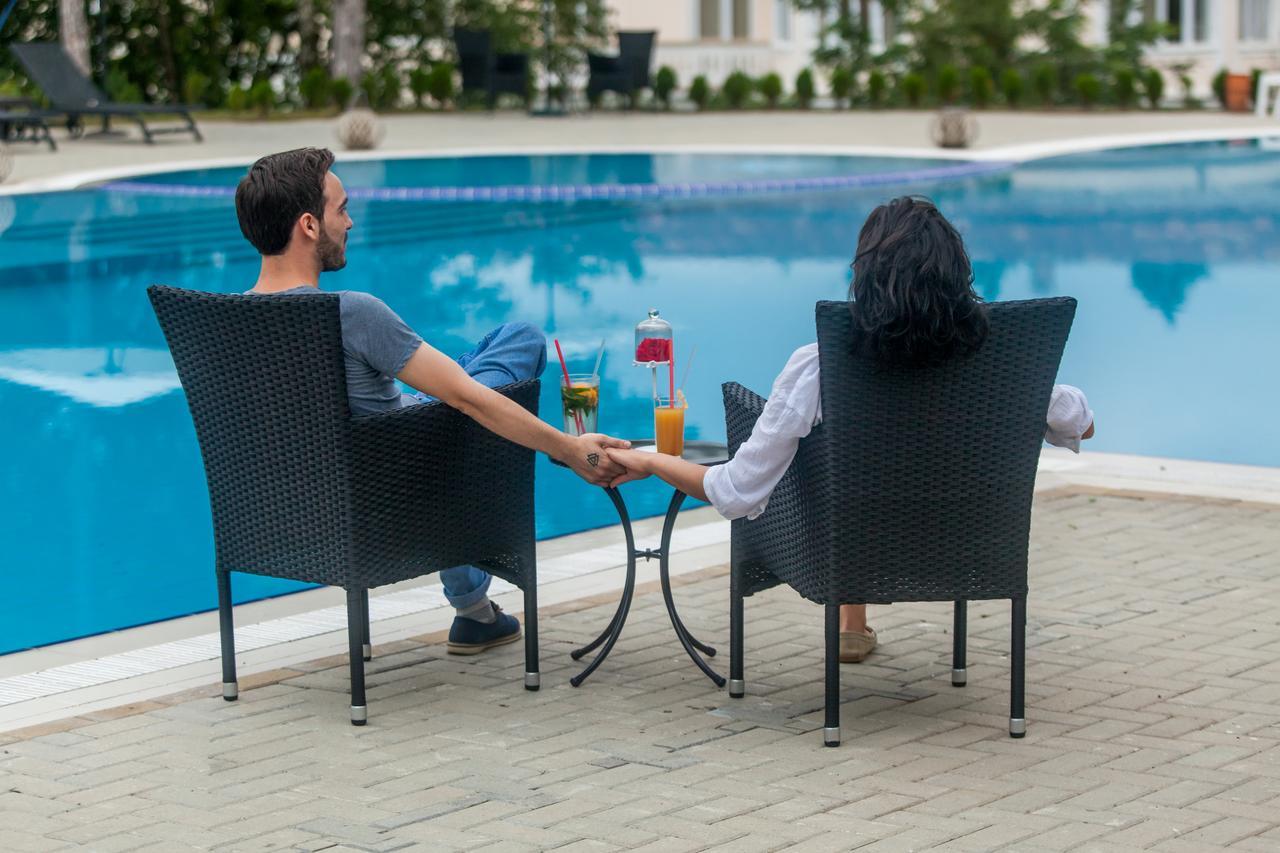 Legends Tskaltubo Spa Resort Bagian luar foto
